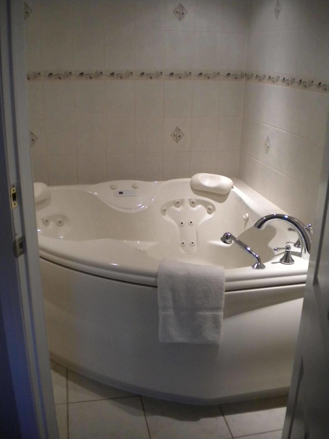 City View Inn Burlington Luaran gambar